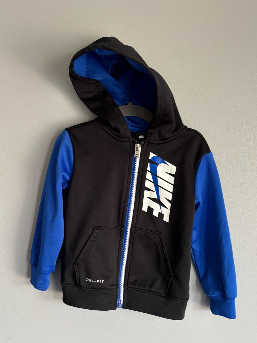Worn once Baby Toddler Boy Nike Zip Up Jacket 24m